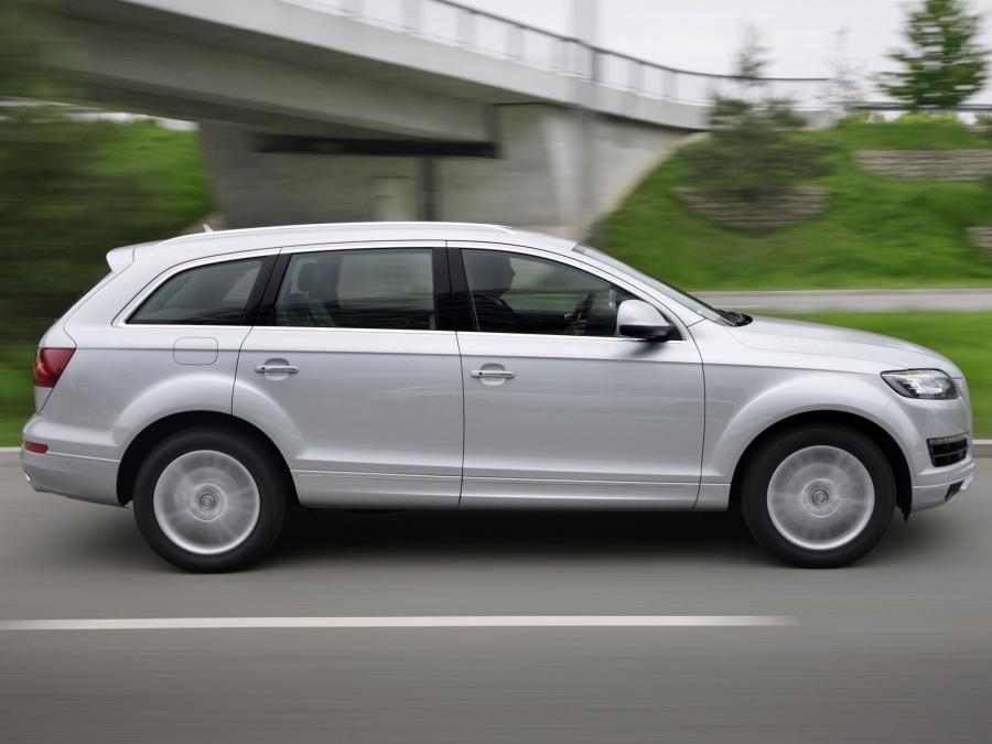  Audi Q7 3.0 TDI Quattro (4L) 2009 года  (UK) (фото 11 из 13)
